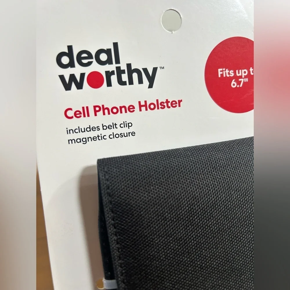 NWT Deal Worthy Black Cell Phone Holster - Fits Up to 6.7